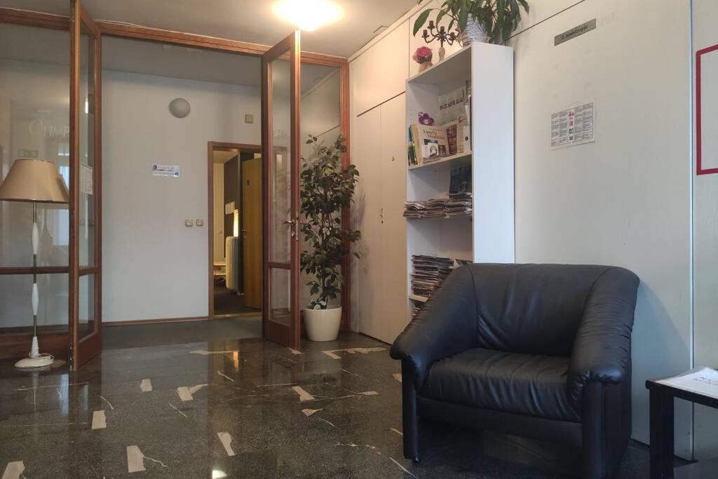 Studio Apartment "Iris" Ptuj Exterior photo